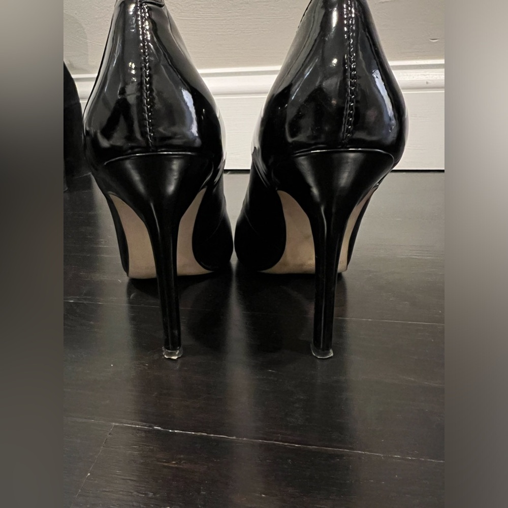 ENZO ANGIOLINI BLACK LEATHER WITH PATENT LEATHER PUMPS SIZE 4 - Picture 5 of 10